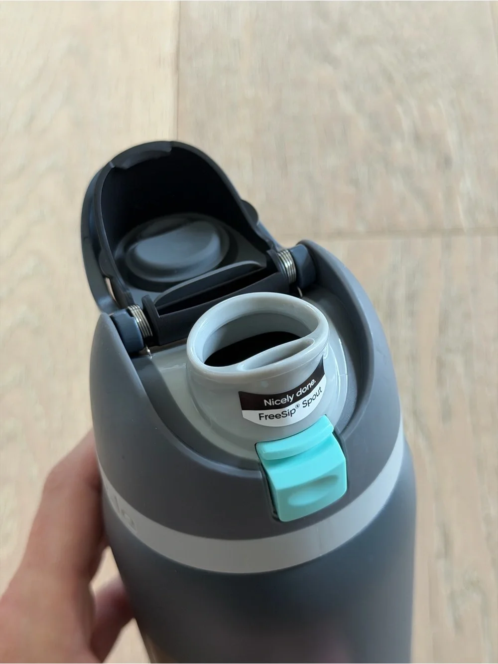 Owala FreeSip Water Bottle Tumbler 32oz